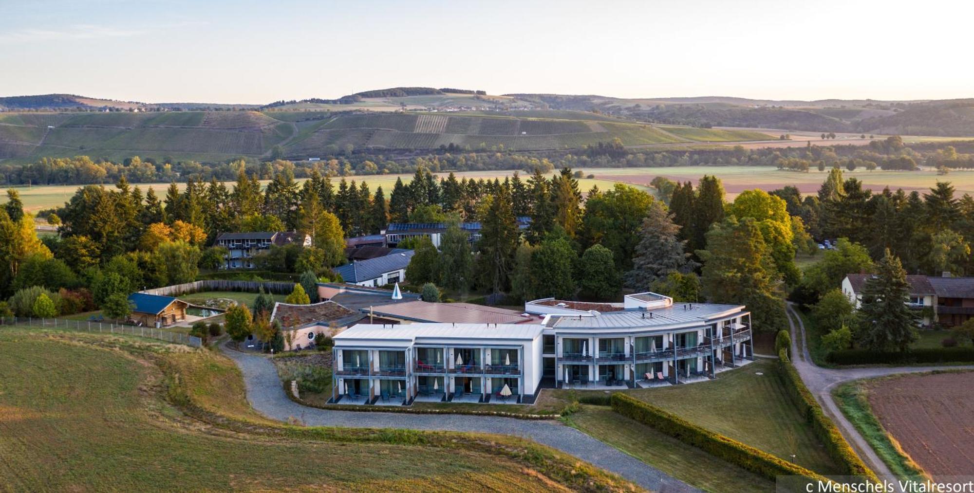 Menschels Vitalresort Meddersheim Exterior foto